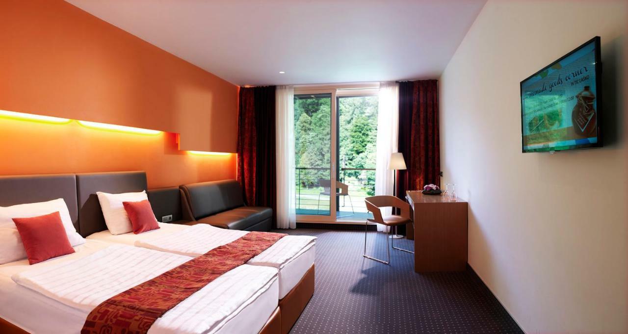 Hotel Thermana Park Lasko**** Superior Extérieur photo